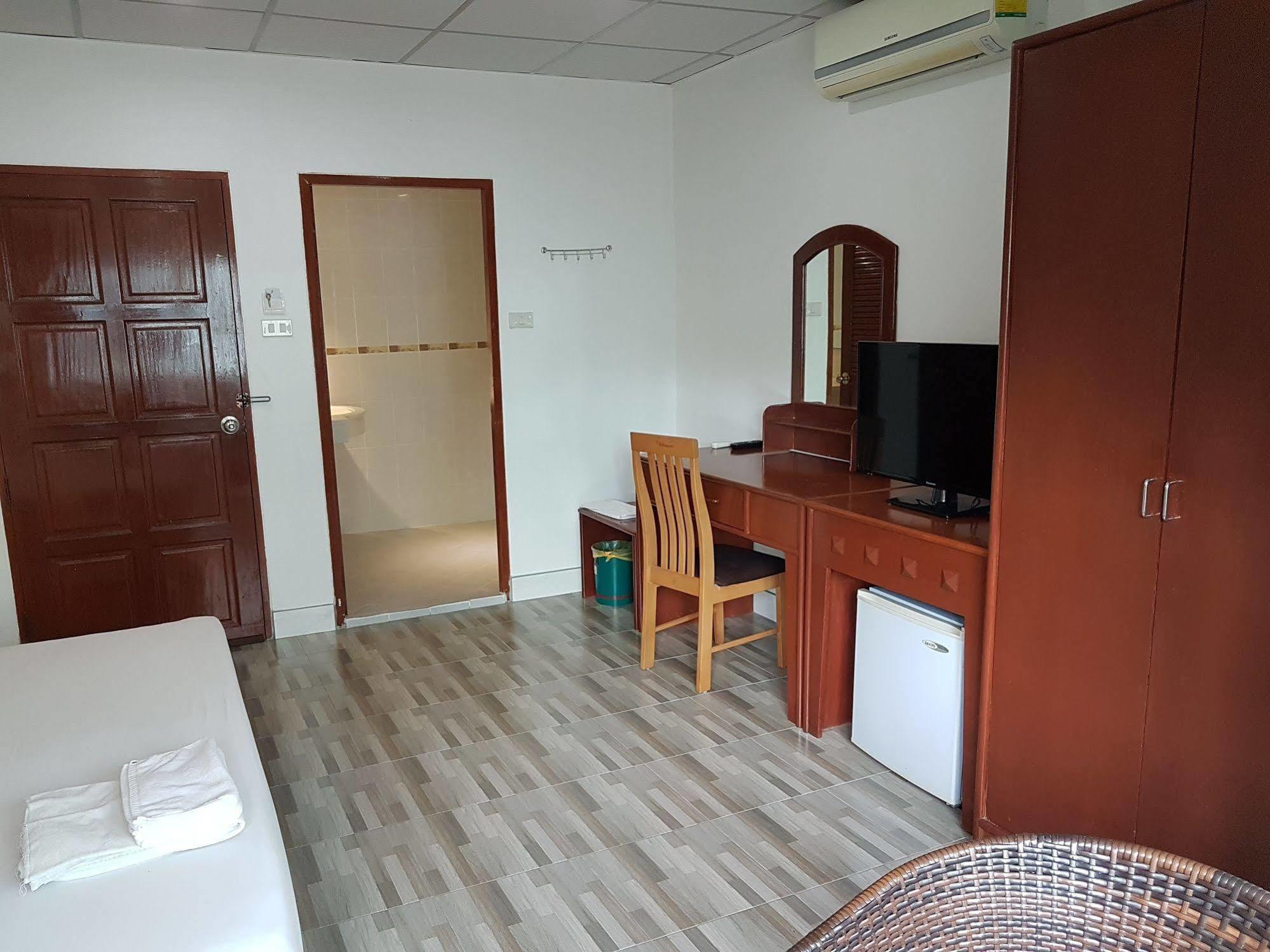 Welcome Inn Hotel @ Karon Beach. Single Room From Only 500 Baht Phuket Eksteriør billede